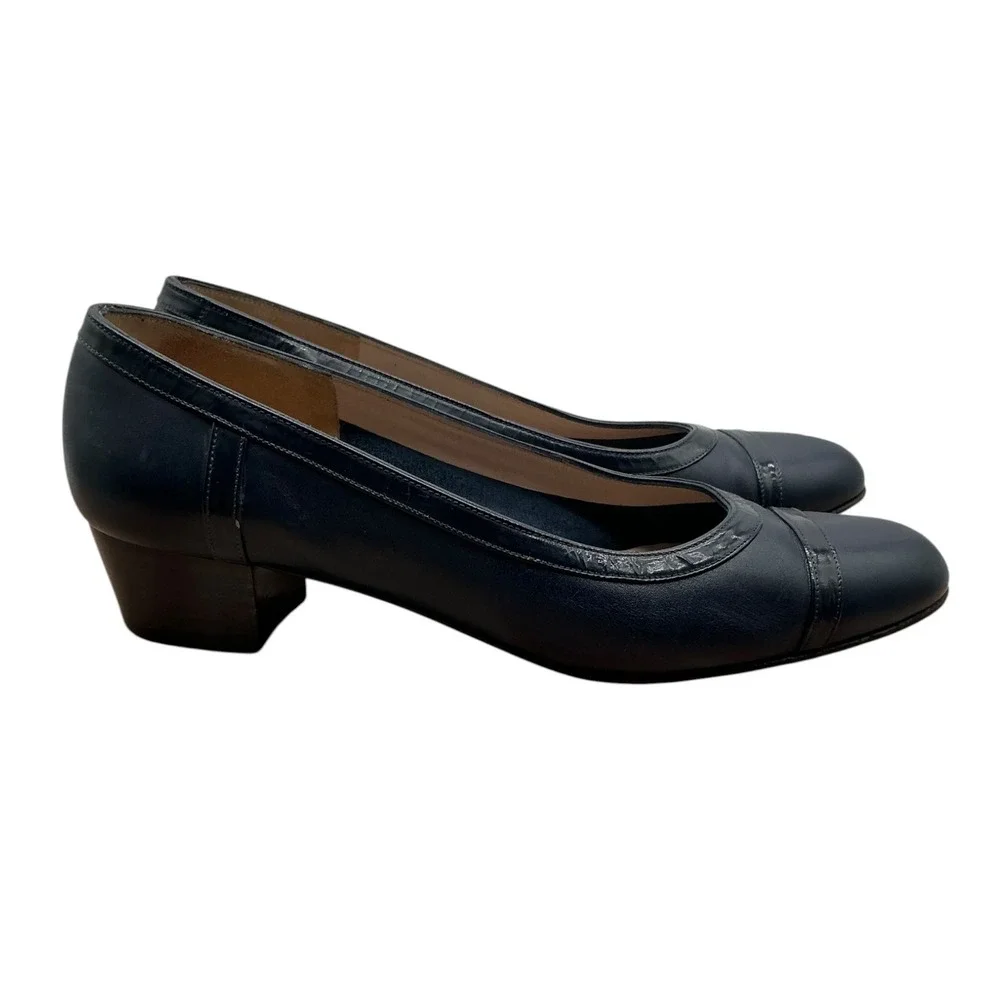 Salvatore Ferragamo‎ Navy Blue Leather Block Heel Pumps 338R Women Size 7 B